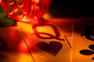 yqt মোবাইল ড্যাশবোর্ড এবং গেম ইন্টারফেস
